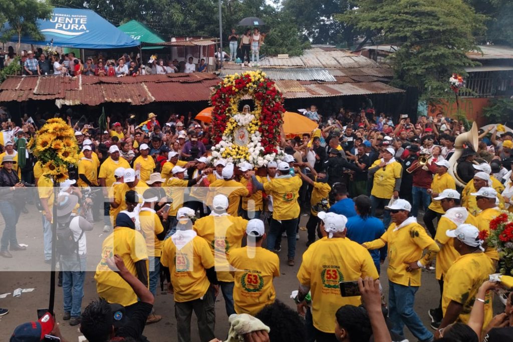 Foto: Santo Domingo de Guzmán regresa a Las Sierritas en medio de fervor y tradición/TN8