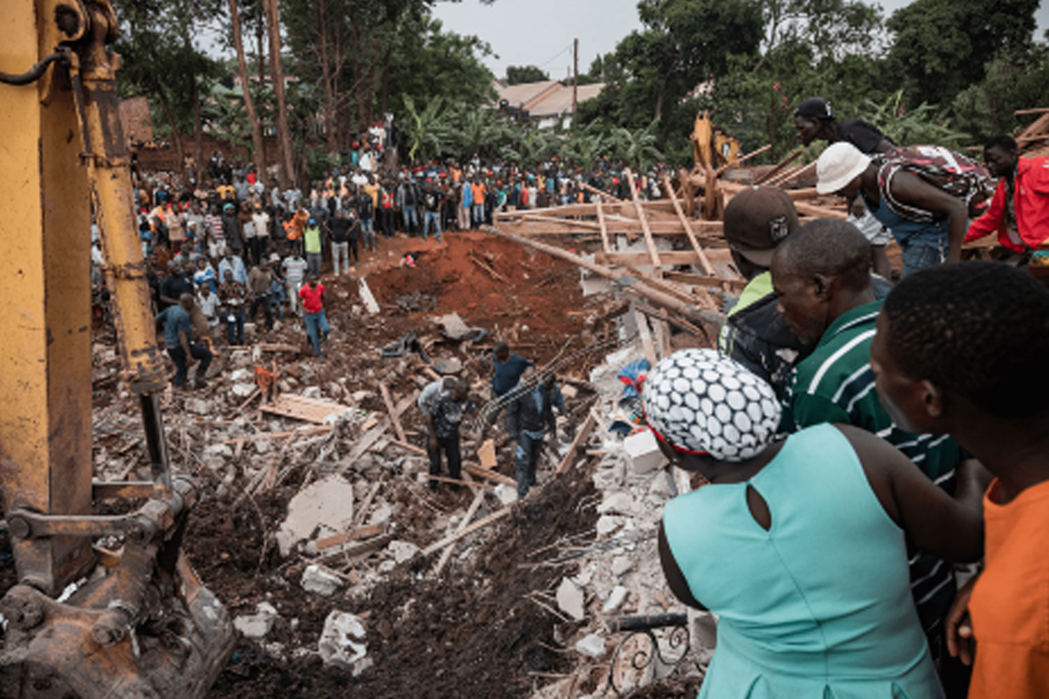 Foto: Aumenta a 18 el número de muertos por derrumbe de vertedero en Kiteezi, Uganda/ Cortesía