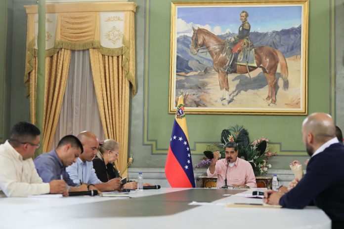 Foto: Venezuela se prepara para la democracia comunal el 25 de agosto