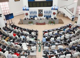 Foto: Asamblea Nacional autoriza crédito para la expansión de la carretera Costanera / Cortesía