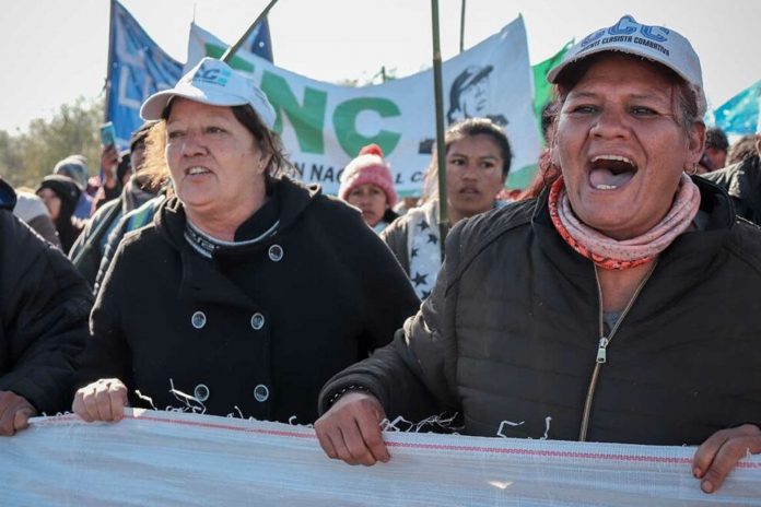 Foto: Comunidades indígenas de Argentina marchan para denunciar crisis alimentaria / Cortesía