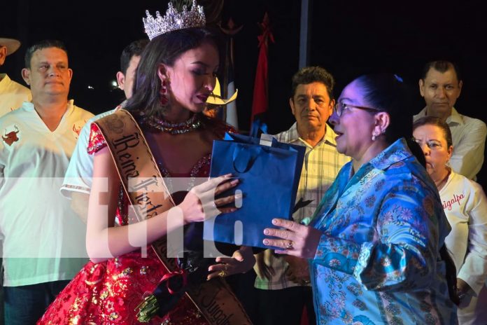 Foto: Coronación de la reina de las fiestas tradicionales de Juigalpa 2024/TN8