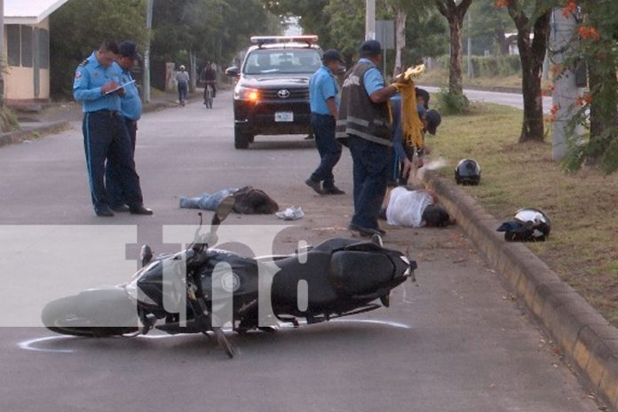 Foto: En Managua, un motorizado perdió el control de su vehículo/Cortesía