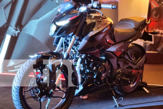 Foto: Bajaj y Grupo UMA presentan la potente Pulsar N160 en Nicaragua/TN8