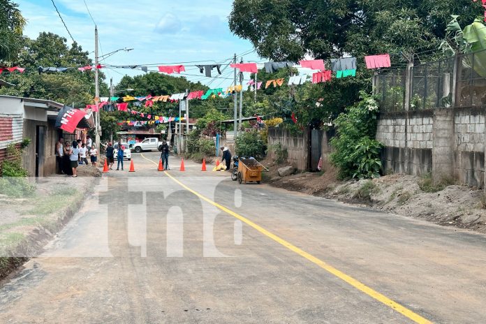 Foto: Familias del barrio Francisco Salazar testigos del cambio en sus calles /TN8