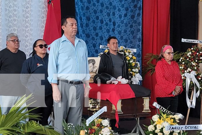 Foto: Ocotal despide con lágrimas al ícono del boxeo, 'Chevito' Urcuyo/TN8