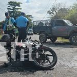 Foto: Investigan fuerte colisión entre una motocicleta y una camioneta en Nueva Segovia/TN8