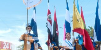 Foto: segundo desfile cívico en honor al mes patrio/TN8