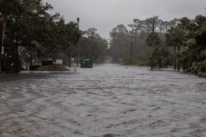 Foto: Huracán Debby deja cinco muertos a su paso /Cortesía