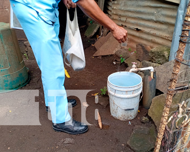 Foto: MINSA, se dio cita en el barrio anexo Villa LibertadTN8