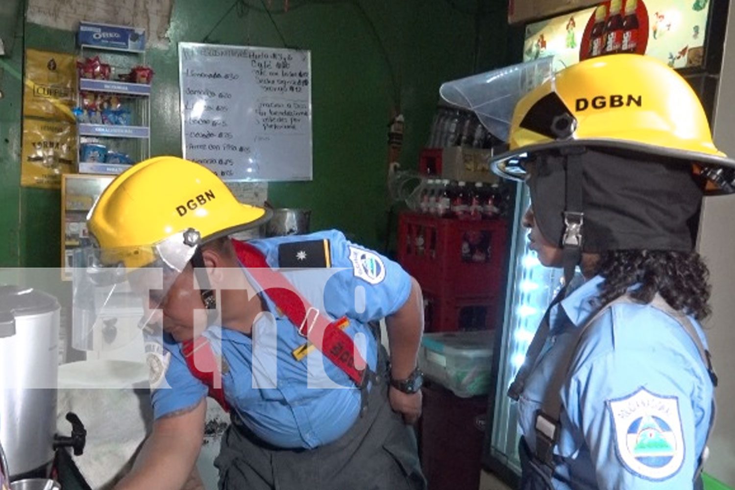 Foto: Bomberos realizan inspecciones en mercados /TN8