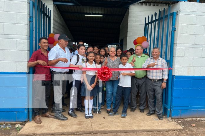 Foto: Mejoran por completo instituto en villa 15 de julio de Chinandega/ TN8