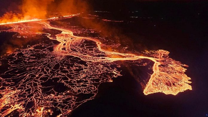 Foto: Islandia: segunda fisura volcánica se abre tras intensa actividad sísmica