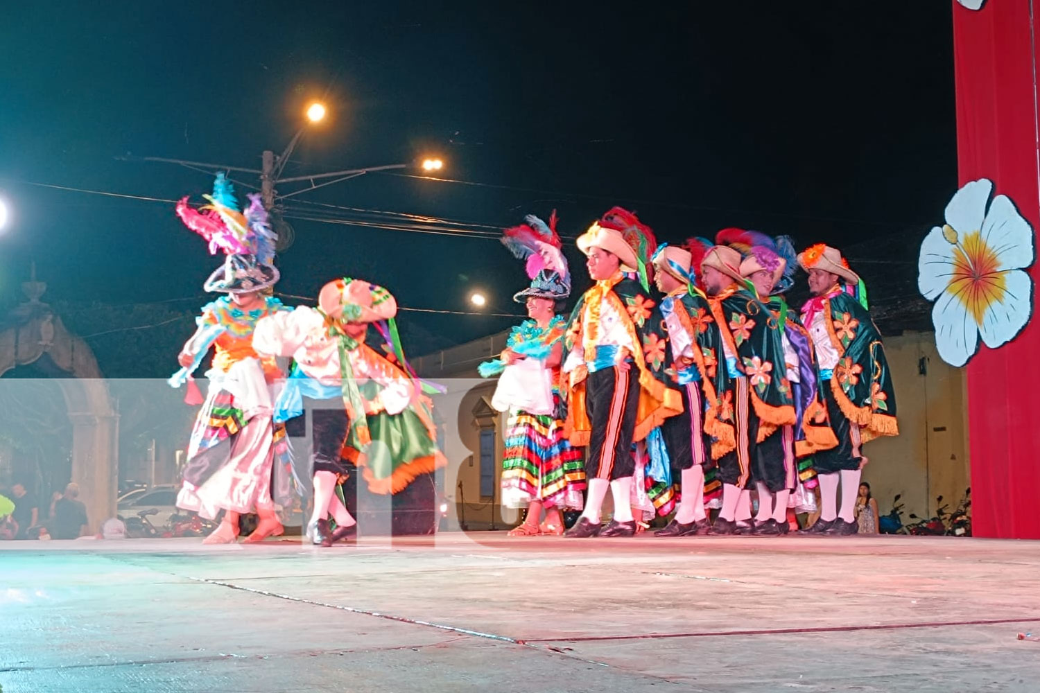 Foto: Granada brilla con la Noche Tradicional Agostina en honor a la Virgen de la Asunción/TN8