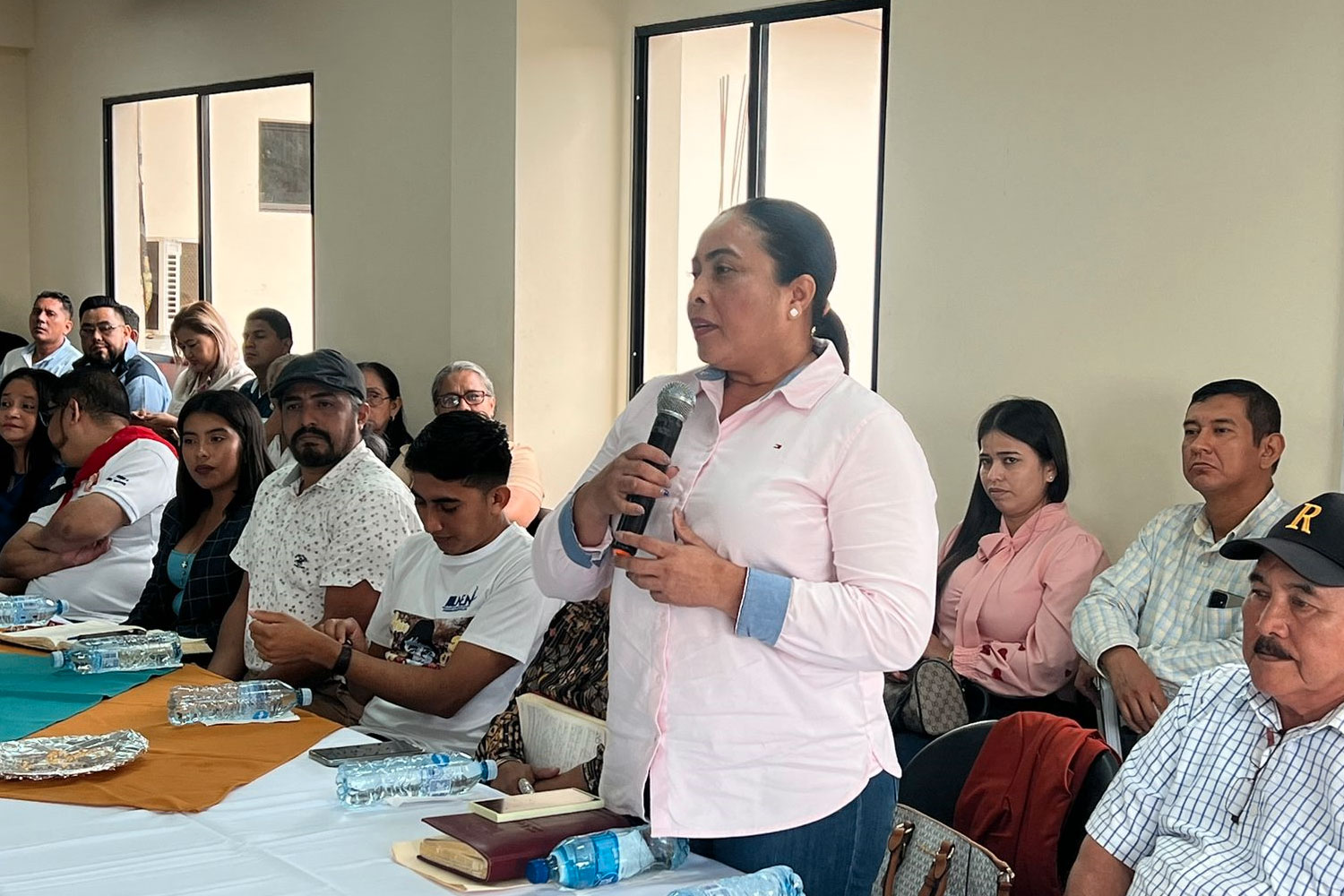 Foto: Desarrollo turístico y participación juvenil, temas centrales en el encuentro comunitario