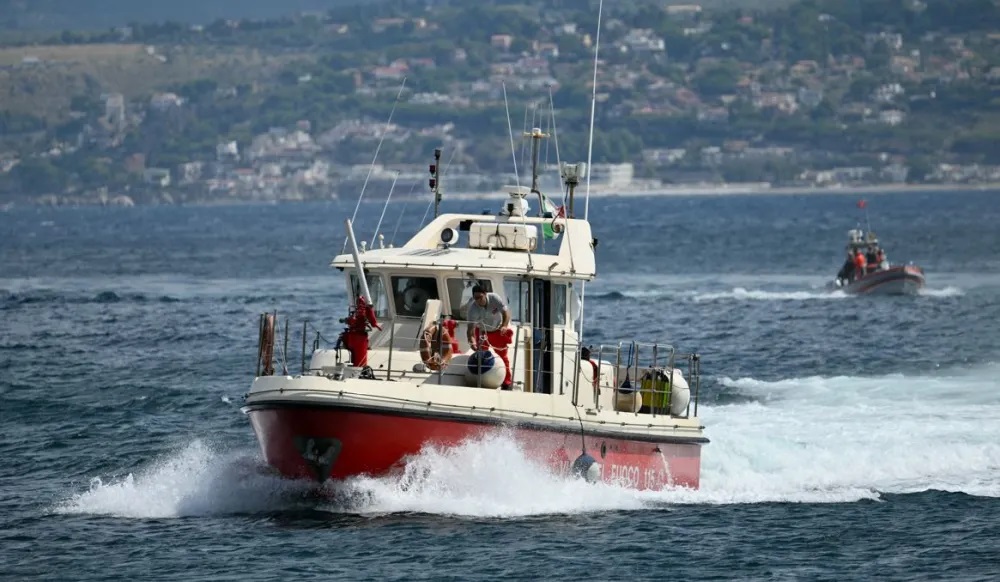 Foto: Naufragio de lujo en Sicilia: seis pasajeros aún desaparecidos