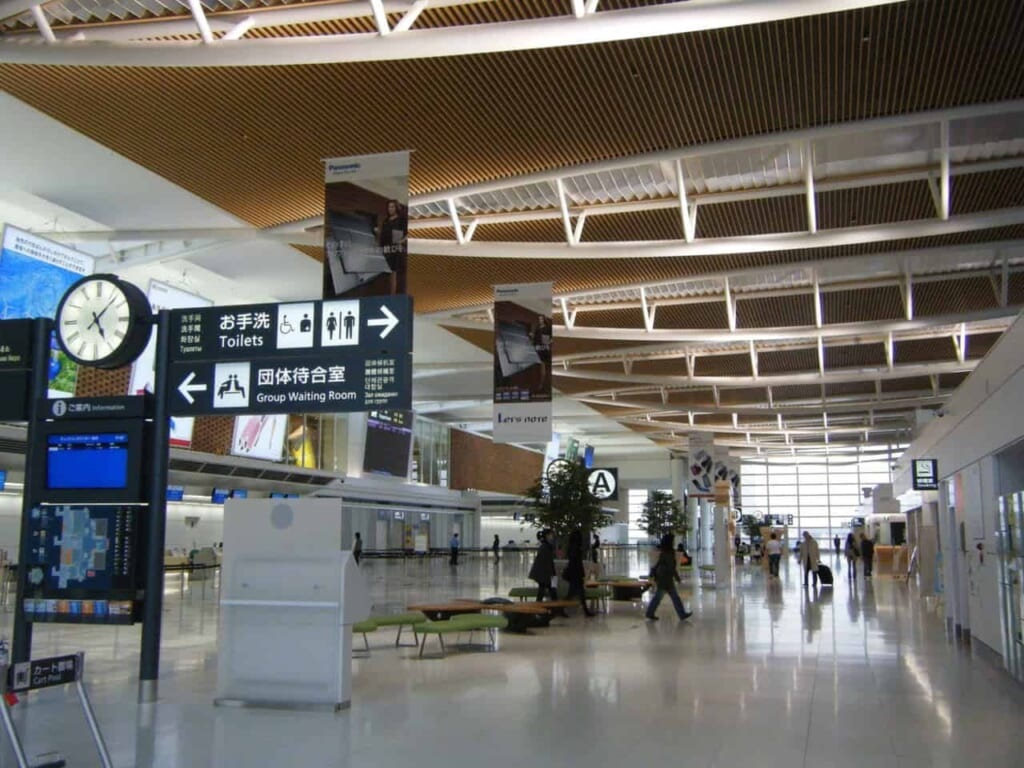 Foto: Pérdida de tijeras cierra aeropuerto en Japón, causando caos aéreo