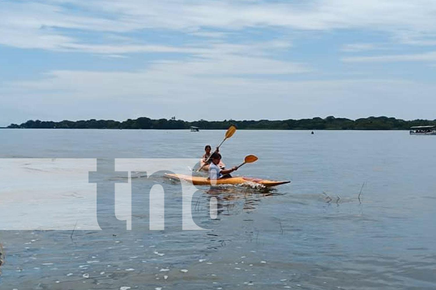 Jóvenes deportistas brillan en el Triatlón del Lago Cocibolca en Granada