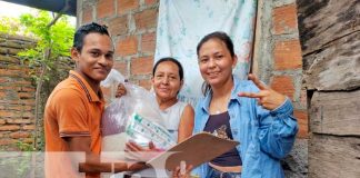 Foto: Gobierno entrega paquetes alimenticios a las familias de la Isla de Ometepe