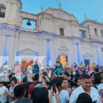 Foto: León se desborda con el tradicional grito de ¿Quién Causa Tanta Alegría?/ TN8