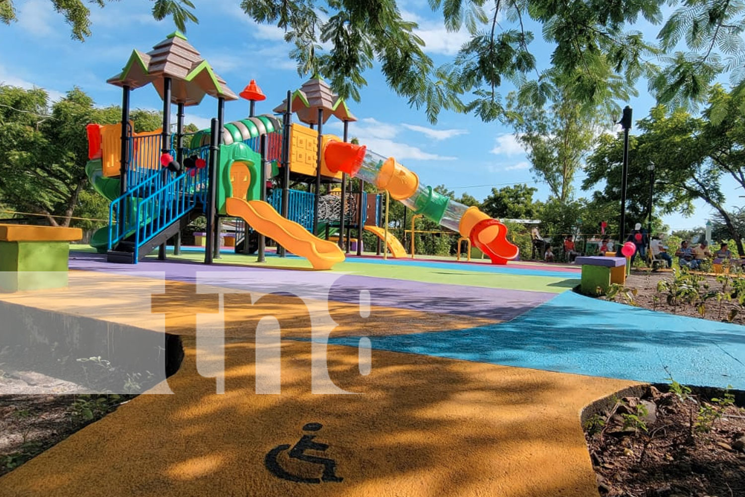 Foto: Alcaldía de León inaugura parque comunitario en Salinas Grandes/TN8