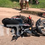 Foto: Aparatoso accidente en Bilwi deja a dos motociclistas en cuidados intensivos/TN8