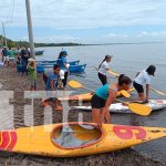 Jóvenes deportistas brillan en el Triatlón del Lago Cocibolca en Granada