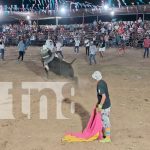 Foto: Capitalinos disfrutan de la mejor monta de toros en "La Bendición" ubicada en Tiscapa/TN8