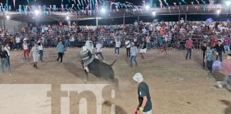 Foto: Capitalinos disfrutan de la mejor monta de toros en "La Bendición" ubicada en Tiscapa/TN8