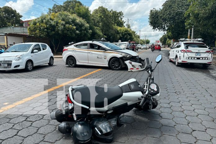 Foto: Accidente de tránsito en el sector de la rotonda El Cristo Rey, en Managua/TN8