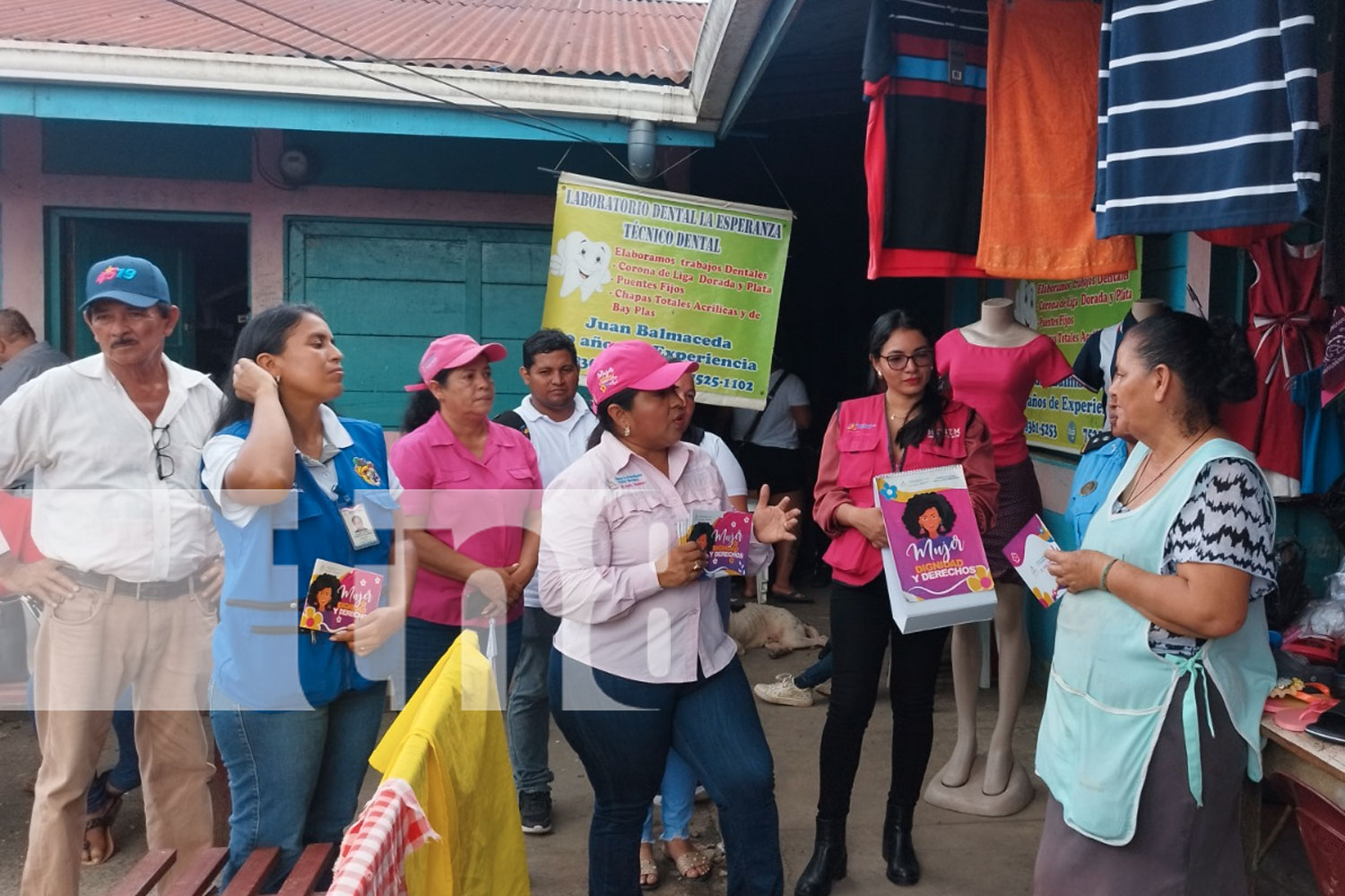 Foto: En Siuna, emprendedoras conocen cartilla "Mujer, Derechos y Dignidad"/TN8