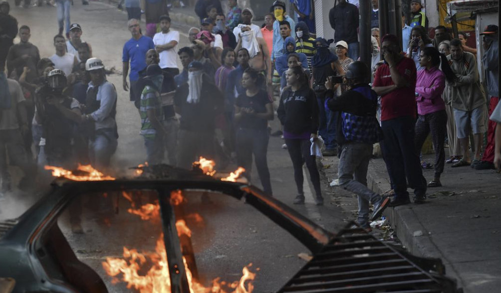 Foto: Daños masivos por grupos violentos en Venezuela/ Cortesía