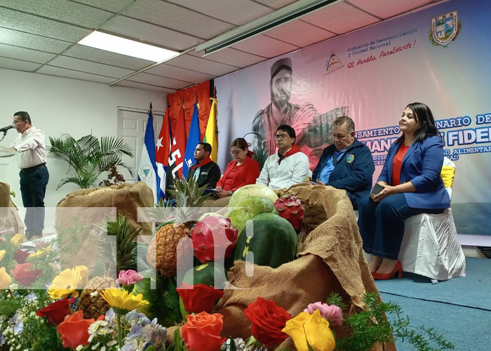 Foto: Homenaje a Tomás y Fidel desde la Universidad Nacional Agraria / TN8