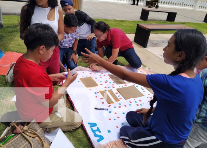 Foto: Actividad cultural por la Cruzada Nacional de Alfabetización / TN8