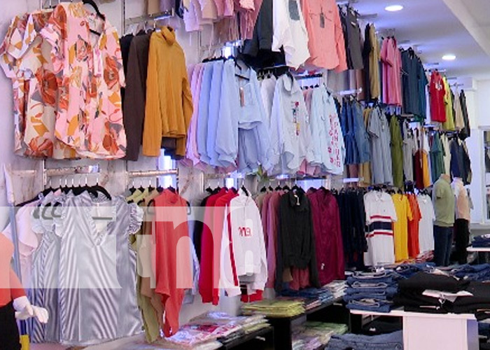 Foto: Nueva sucursal de la tienda D Moda en el Mercado Oriental / TN8