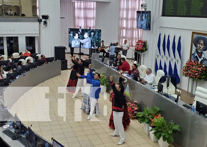 Foto: Homenaje a Tomás Borge y Fidel Castro desde la Asamblea Nacional / TN8