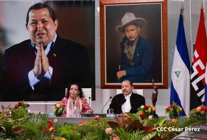 Foto: Presidente de Nicaragua, Daniel Ortega, y Vicepresidenta Rosario Murillo, en cumbre extraordinaria del ALBA-TCP