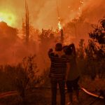 Foto: Incendio descontrolado en Grecia cobra la vida de dos hombres