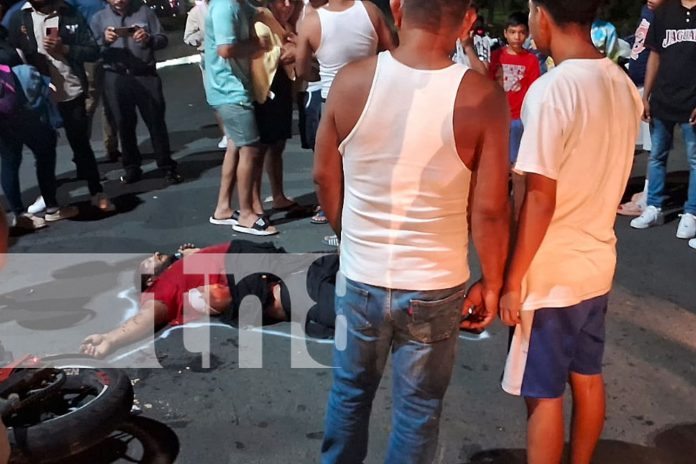 Foto: Motociclista fallece tras colisión con camioneta en Managua/TN8