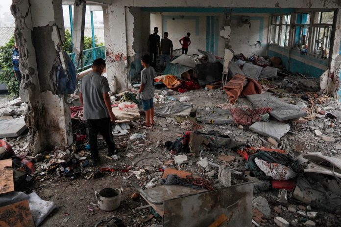 Foto: Muertos en un ataque de Israel contra una escuela en Gaza /Cortesía