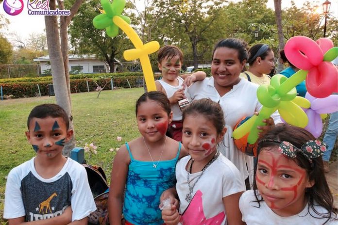 Foto: Niños y adolescentes participan en Festivales de los Mimados a nivel nacional / Cortesía