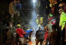 Foto: Deslizamiento de tierra en México deja un niño muerto y 12 atrapados