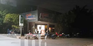 Foto: Sujetos armados roban minisúper y a sus clientes en el Bo. Cristo del Rosario en Managua/TN8