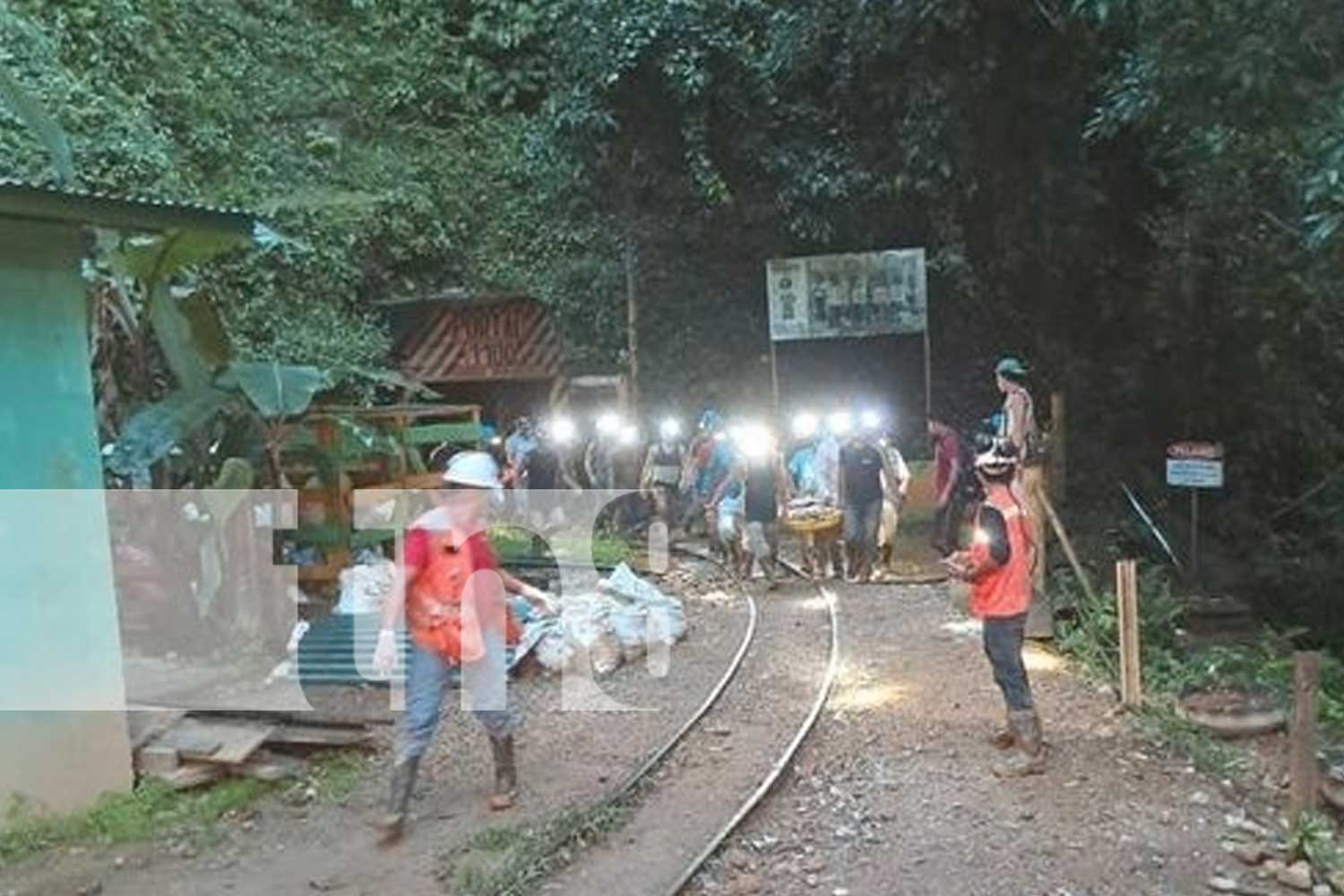 Foto: Trágica muerte de minero artesanal en Bonanza tras caída en mina Mil Cien/TN8