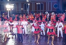 Foto: Espectacular festival de bandas rítmicas en saludo a los 500 años de Granada/TN8