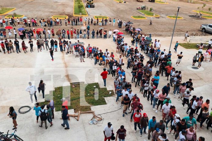 Foto: Fanáticos agotan entradas para la Serie Inaugural en el Estadio Rigoberto López Pérez/TN8