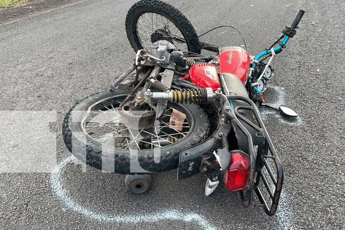 Foto: Trágico accidente en Acoyapa: motociclista pierde la vida tras colisión con camión/TN8