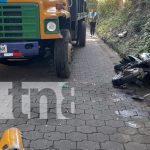 Foto: Motociclista choca de frente con un camión y pierde la vida en Masaya/TN8