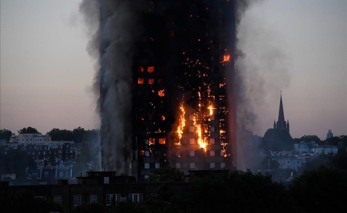 Foto: Incendio de Grenfell: Décadas de fallos provocaron tragedia