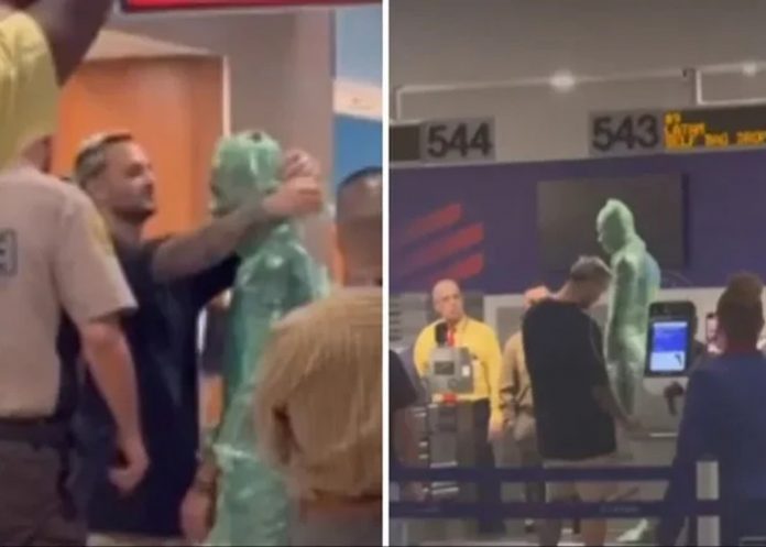 Foto: Hombre es detenido en aeropuerto /cortesía